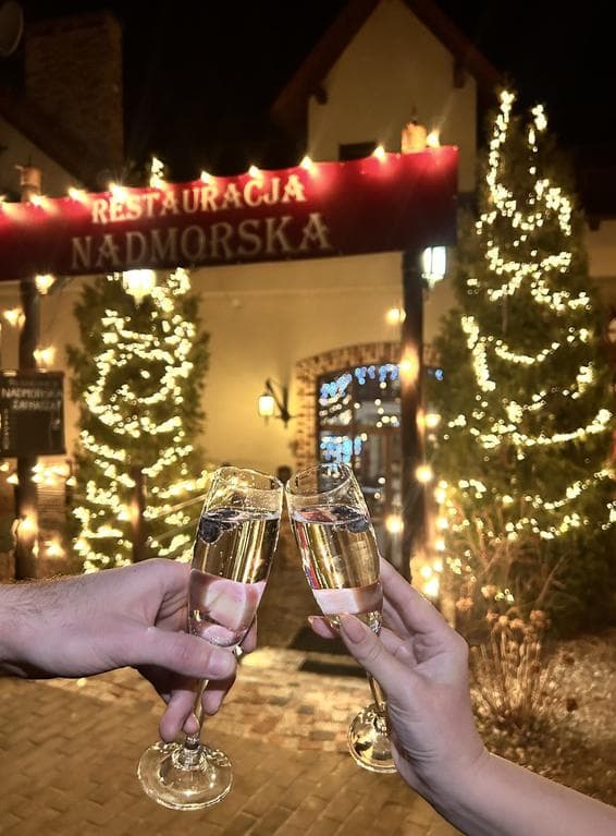 Sylwester 2025/2026 nad morzem w Krynicy Morskiej - Restauracja Nadmorska — zdjęcie 1