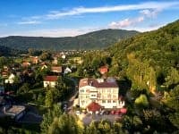 Sylwester w górach Beskidach nocleg z wyżywieniem i Zabawą